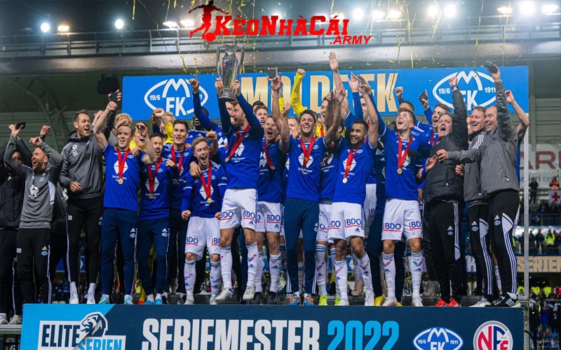 3 vo dich giai hang nhat na uy Ví dụ tính thứ tự trong BXH Giải Eliteserien Norway